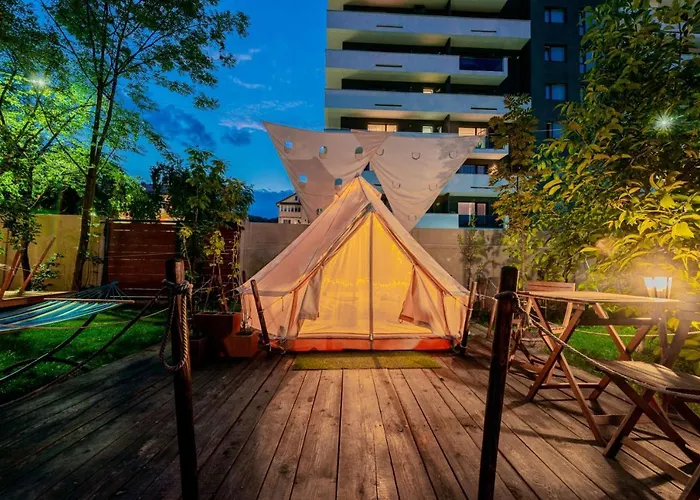 Dragonfly Gardens Urban Glamping